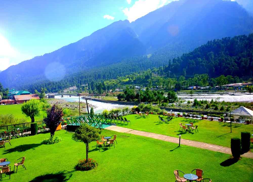 Best Yatra Tours in Srinagar